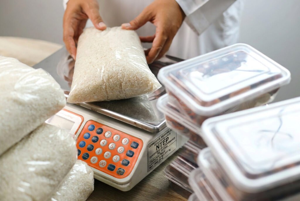 NTEP Certificate of Conformance number on the data plate of a retail POS scale confirming Class III legal-for-trade certification for grocery checkout use